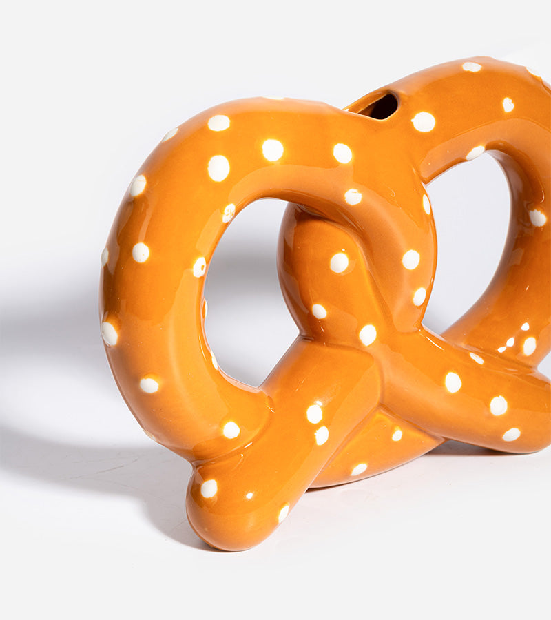 L'avant gardiste Vase Bretzel vase original insolite